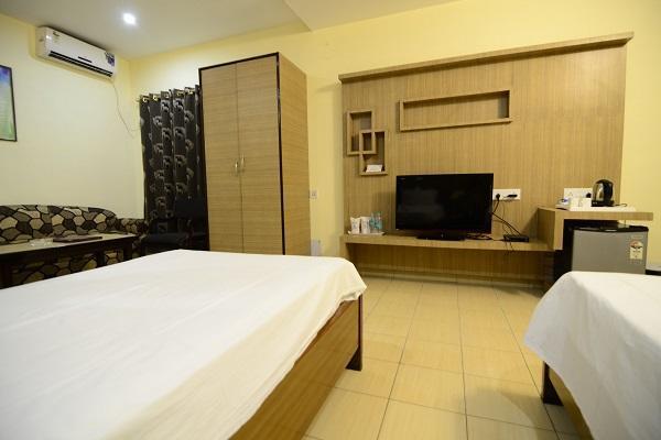Hotel Little Palace Dibrugarh Kültér fotó